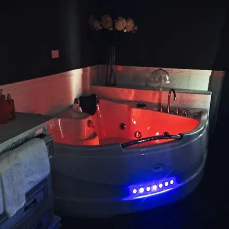 Le Supreme Love hotel *